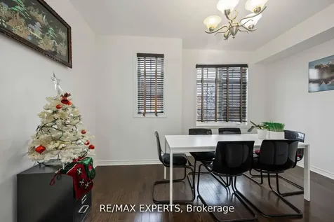 19B Oak Street Toronto ON M9N 0A4