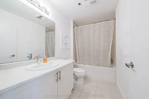2486 Old Bronte Road Oakville ON L6M 4J2