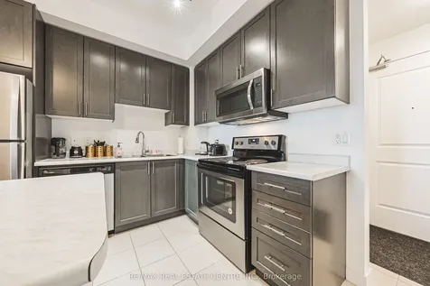 2486 Old Bronte Road Oakville ON L6M 4J2
