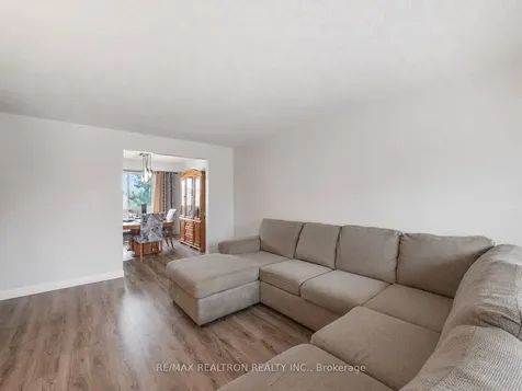 3525 Brandon Gate Mississauga ON L4T 3M3