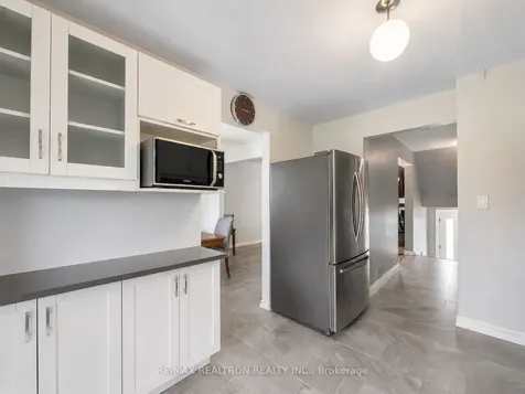3525 Brandon Gate Mississauga ON L4T 3M3