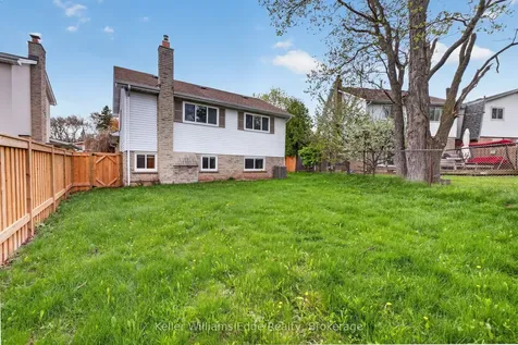 2471 Malcolm Crescent Burlington ON L7P 3Y7