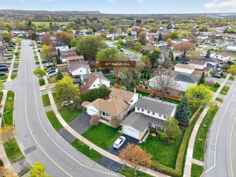 2471 Malcolm Crescent Burlington ON L7P 3Y7