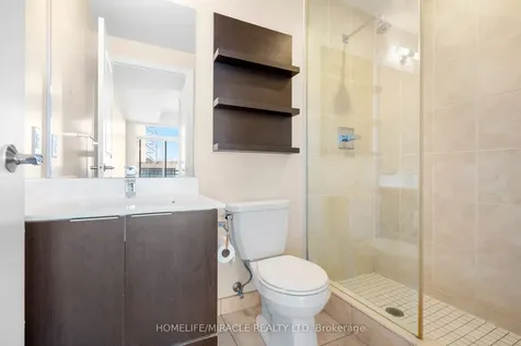 16 Brookers Lane Toronto ON M8V 0A5