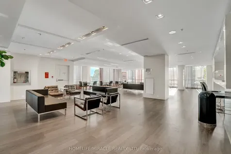 16 Brookers Lane Toronto ON M8V 0A5