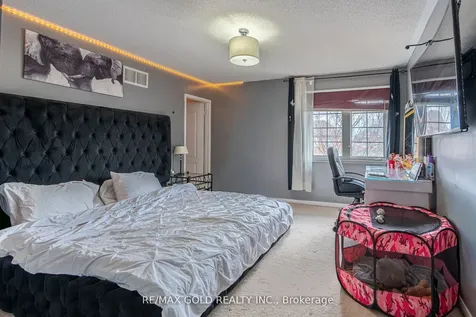 10 Sugarcane Avenue Brampton ON L6R 3C8
