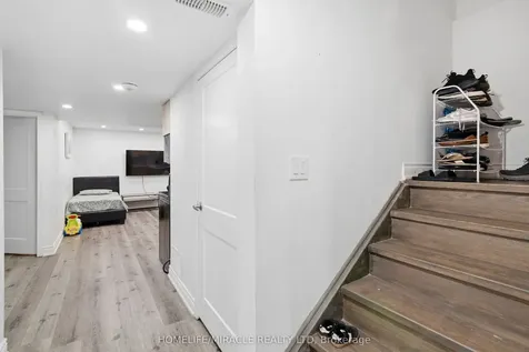 793 Whitlock Avenue Milton ON L9E 1S5