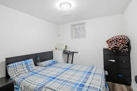 793 Whitlock Avenue Milton ON L9E 1S5