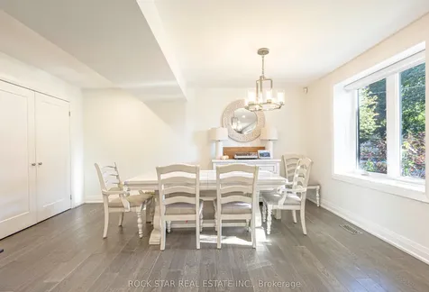 2055 Courtland Crescent Mississauga ON L4Y 1V1