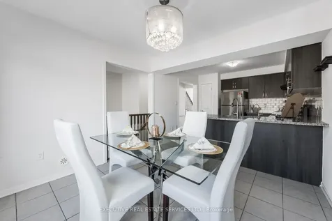 101 Mccleave Crescent Brampton ON L6Y 4Y9