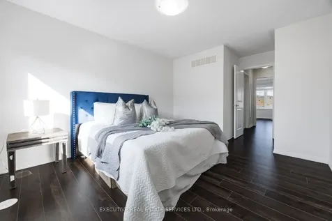101 Mccleave Crescent Brampton ON L6Y 4Y9