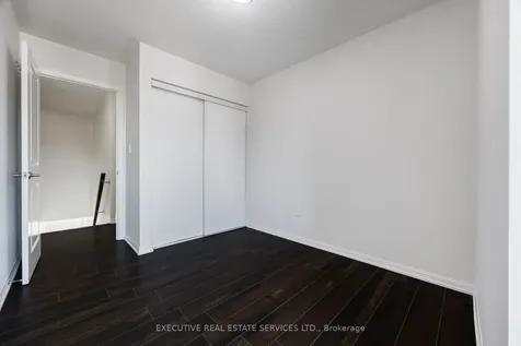 101 Mccleave Crescent Brampton ON L6Y 4Y9