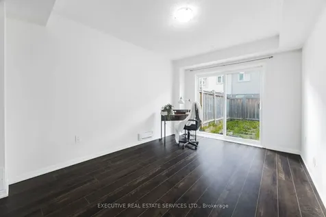 101 Mccleave Crescent Brampton ON L6Y 4Y9