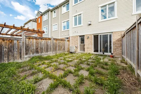 101 Mccleave Crescent Brampton ON L6Y 4Y9