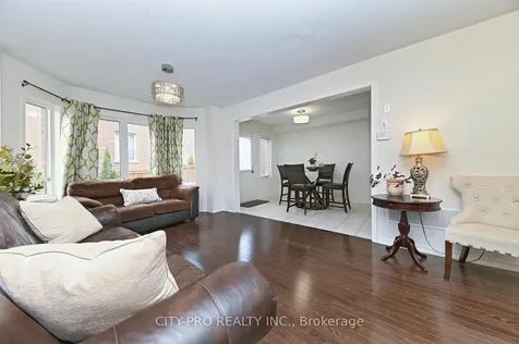 230 Duncan Lane Milton ON L9T 8B6