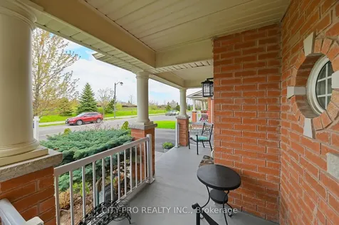 230 Duncan Lane Milton ON L9T 8B6