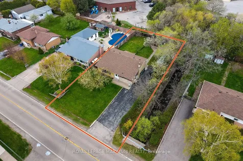 565 Pinegrove Road Oakville ON L6K 2C5