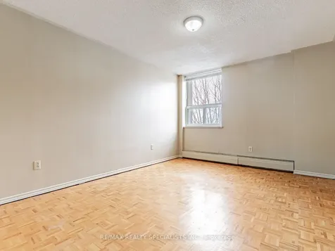 151 La Rose Avenue Toronto ON M9P 1B3