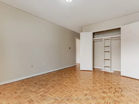151 La Rose Avenue Toronto ON M9P 1B3