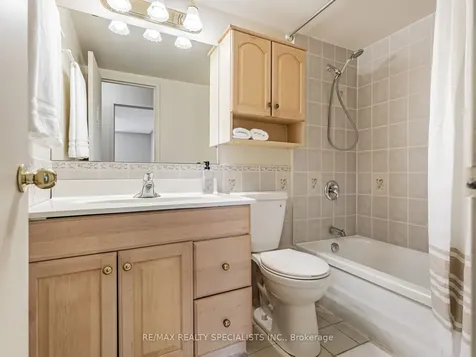 151 La Rose Avenue Toronto ON M9P 1B3