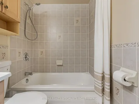 151 La Rose Avenue Toronto ON M9P 1B3