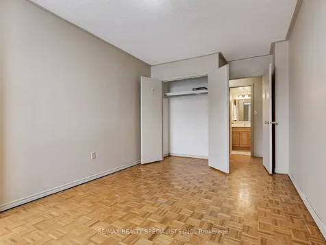 151 La Rose Avenue Toronto ON M9P 1B3