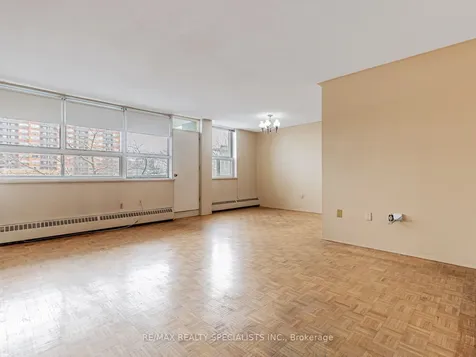 151 La Rose Avenue Toronto ON M9P 1B3
