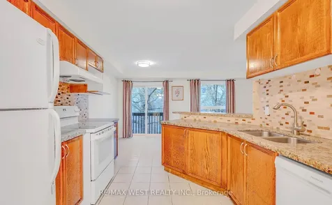 5530 Glen Erin Drive Mississauga ON L5M 6E8