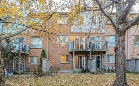 5530 Glen Erin Drive Mississauga ON L5M 6E8