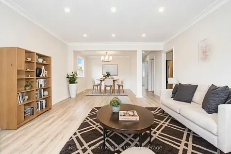 23 Irwin Road Toronto ON M9W 2P6