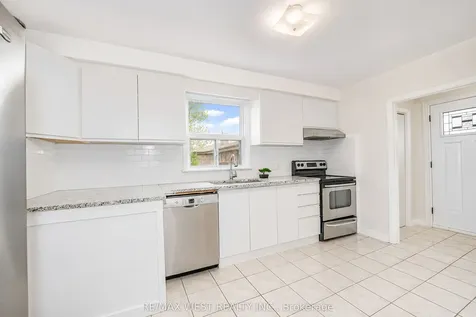 23 Irwin Road Toronto ON M9W 2P6