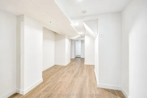 23 Irwin Road Toronto ON M9W 2P6