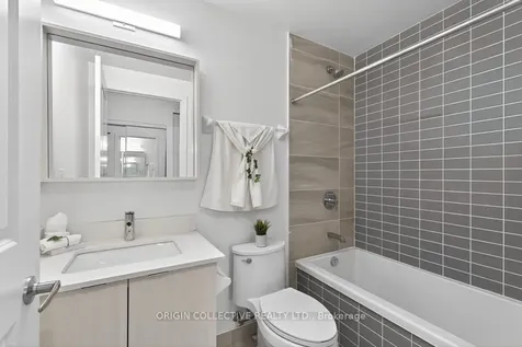 4675 Metcalfe Avenue Mississauga ON L5M 0Z8