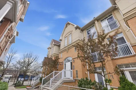 11 Pine Street Toronto ON M9N 0A6