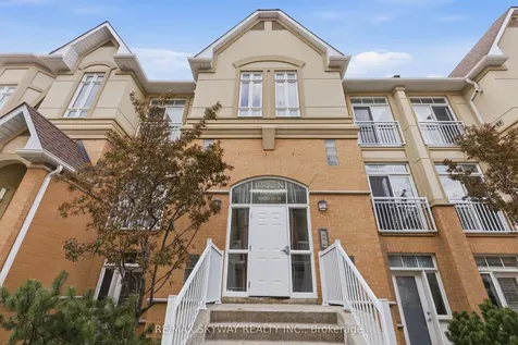 11 Pine Street Toronto ON M9N 0A6