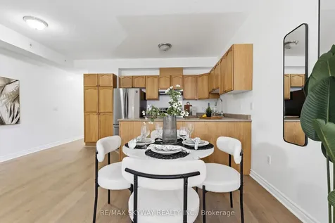 11 Pine Street Toronto ON M9N 0A6