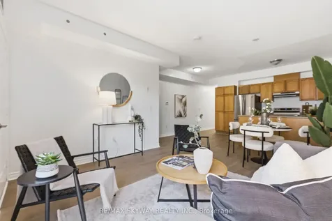 11 Pine Street Toronto ON M9N 0A6