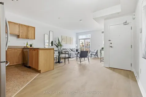 11 Pine Street Toronto ON M9N 0A6