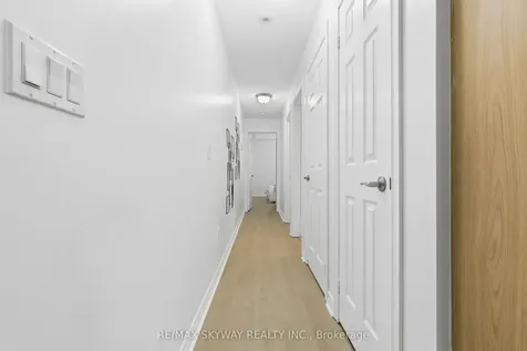 11 Pine Street Toronto ON M9N 0A6