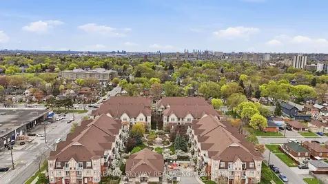 11 Pine Street Toronto ON M9N 0A6