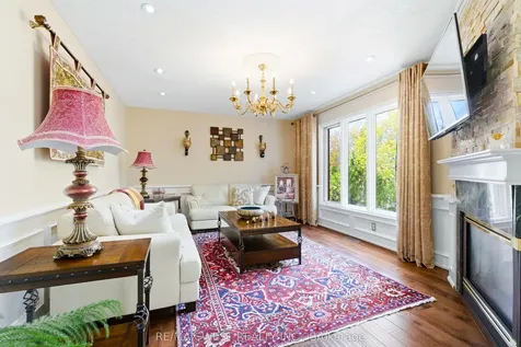 2197 Shaftesbury Court Oakville ON L6H 6C6