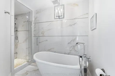 2197 Shaftesbury Court Oakville ON L6H 6C6