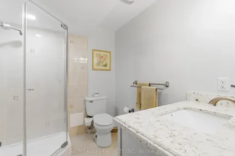 2197 Shaftesbury Court Oakville ON L6H 6C6