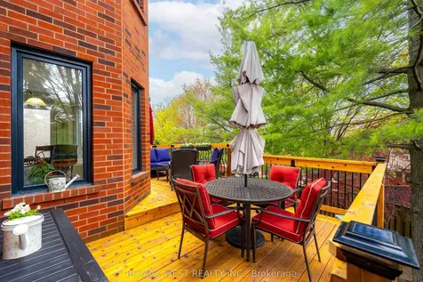 2197 Shaftesbury Court Oakville ON L6H 6C6