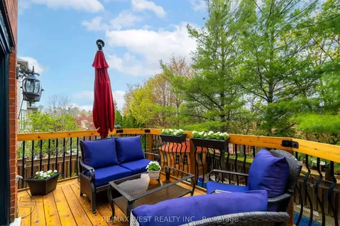 2197 Shaftesbury Court Oakville ON L6H 6C6