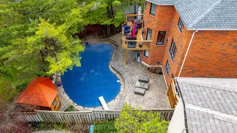 2197 Shaftesbury Court Oakville ON L6H 6C6