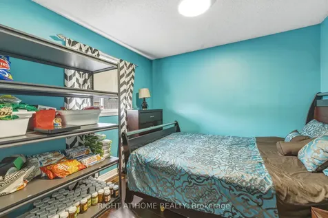 8 Fletchers Creek Boulevard Brampton ON L6X 4R6