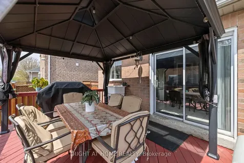 8 Fletchers Creek Boulevard Brampton ON L6X 4R6