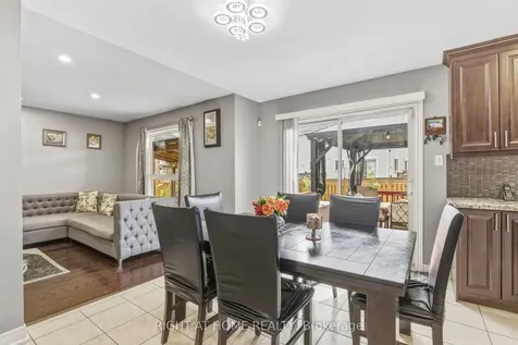 8 Fletchers Creek Boulevard Brampton ON L6X 4R6