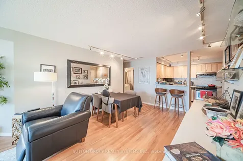 2261 Lakeshore Boulevard W Toronto ON M8V 3X1